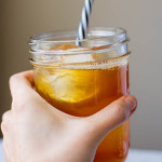 Cinnamon Turmeric Iced Tea: (aka. Golden Tea!) a simple and refreshing summertime drink packed with flavor and healthy ingredients! And it's naturally vegan & gluten free! || fooduzzi.com recipe
