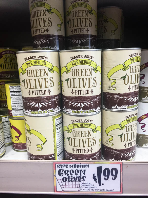 Vegan Products to Buy at Trader Joe's: these are some of my favorite vegan products from Trader Joe's! Organic, healthy, and delicious! || fooduzzi.com