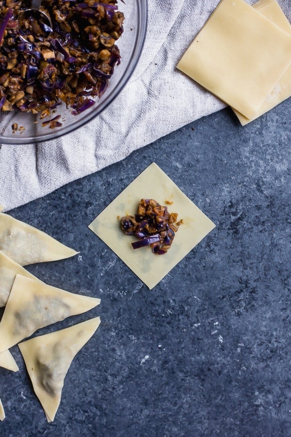 filling vegetable potstickers