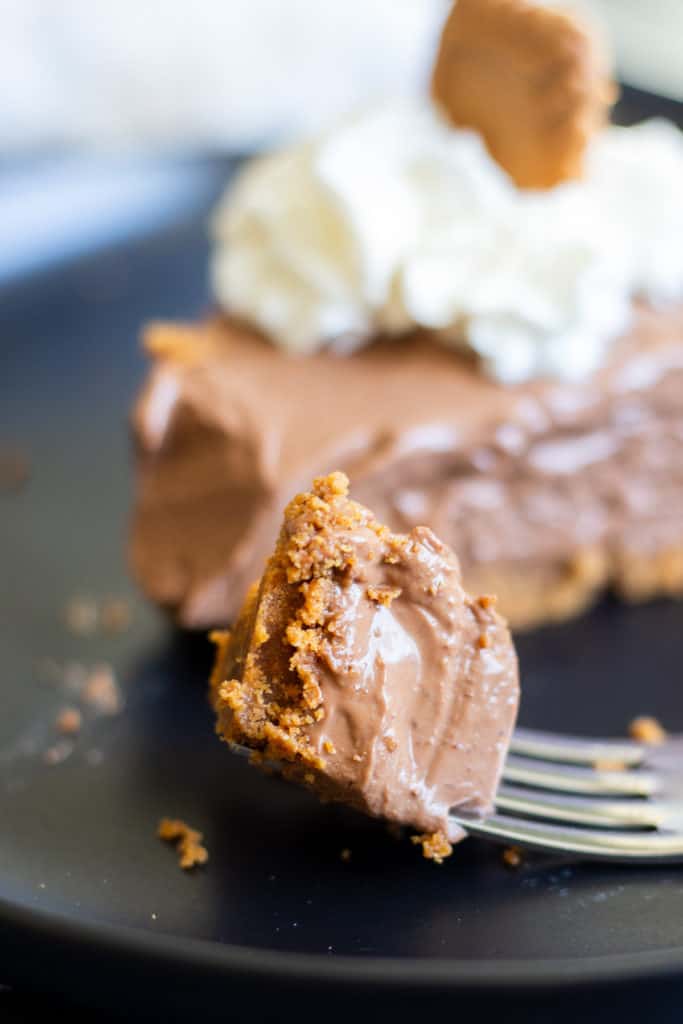 A fork with a piece of the Vegan Mocha Biscoff Pie
